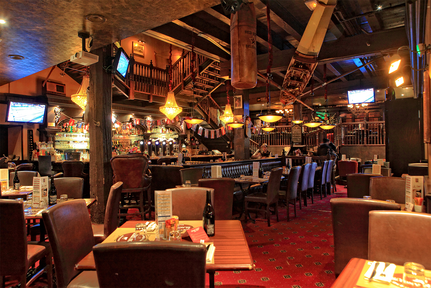 Black Angus Restaurant La Valentine